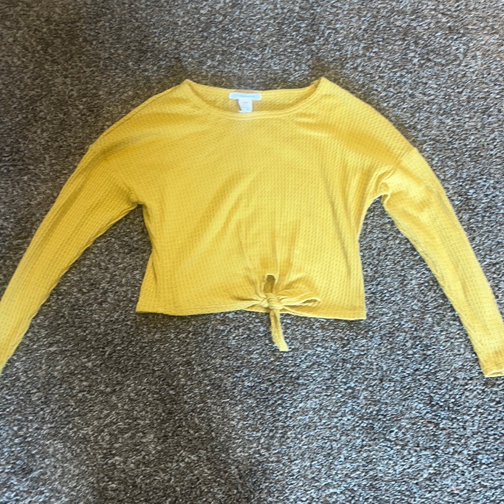 yellow sweater